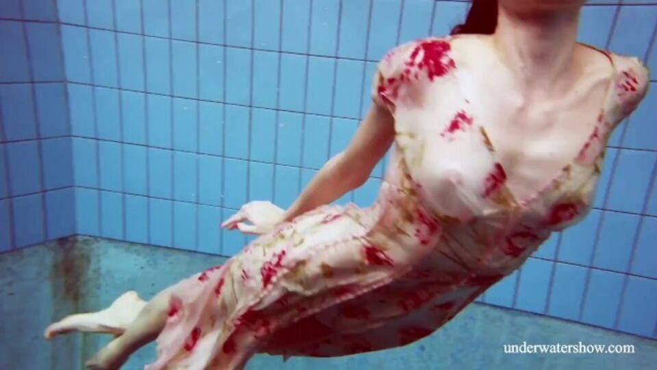 Unterwasser Sexstreifen mit supertoller Mademoiselle von Underwater Show