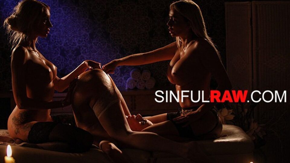 Brittany Bardot y Amber Jayne en vídeo de apasionado de Sinful Raw