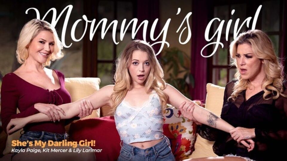 La charnelle Kayla Paige et Kit Mercer - scène star du porno - Mommy's Girl