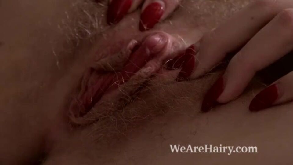 Trillium in Masturbieren Sexfilm von We Are Hairy