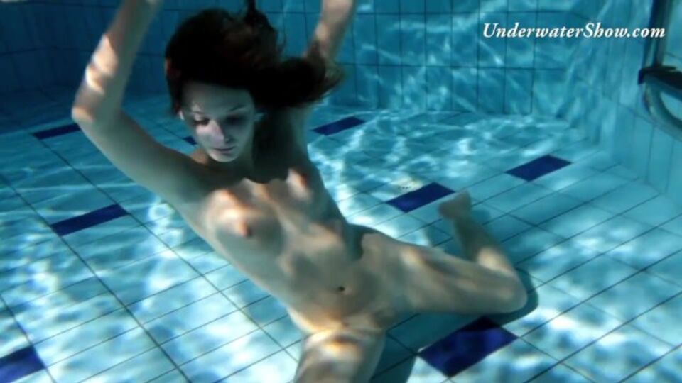 Plastic fancy bit - solo female trailer - Underwater Show