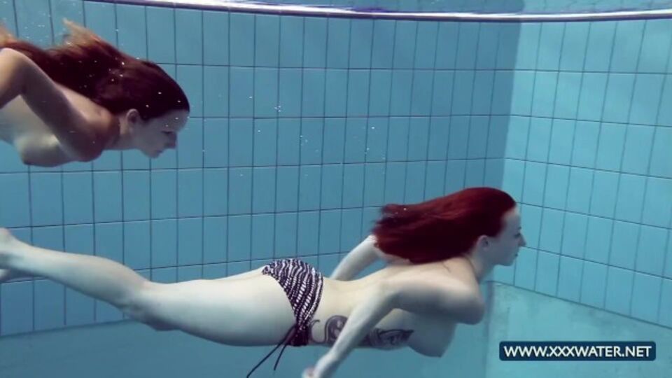 Underwater Show präsentiert Katrin's Russisch XXX-Clip