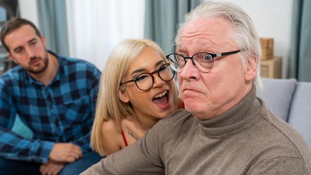 La ingeniosa Megan Love en pornografía de polla grande