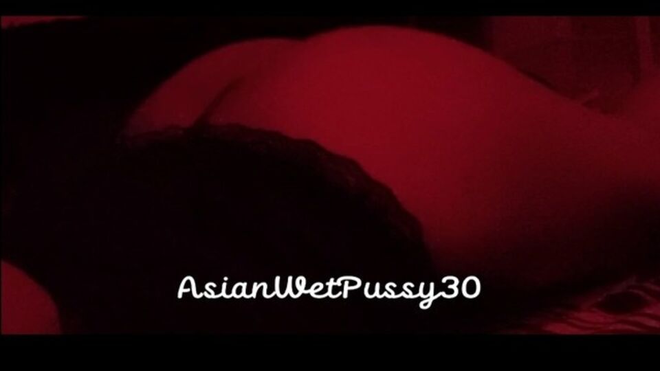 Asianwetpussy30 in Squirten XXX-Clip von Verified Amateurs