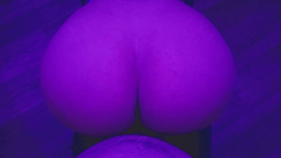 Salacious Tangawiaskhona's big cock trailer