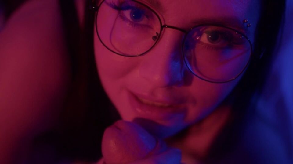 Perky Alexa's dirty talk scene