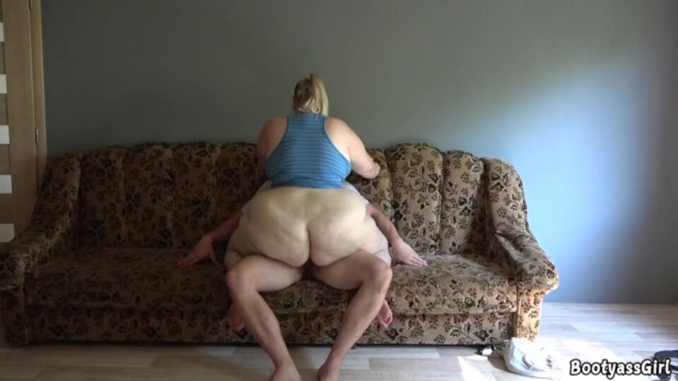 Xxx de la obscena BootyASS de rubia 