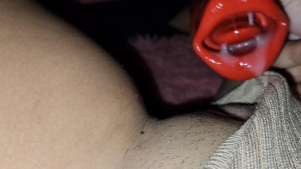Masturbate dirt with captivating berajamortga from Verified Amateurs