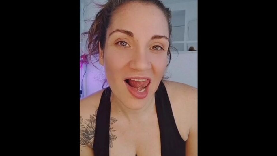 Verified Amateurs featuring MilfAngelQueen's solo female smut