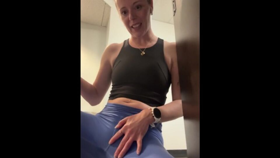 La enigmática Nadia Foxx en contenido de leggins