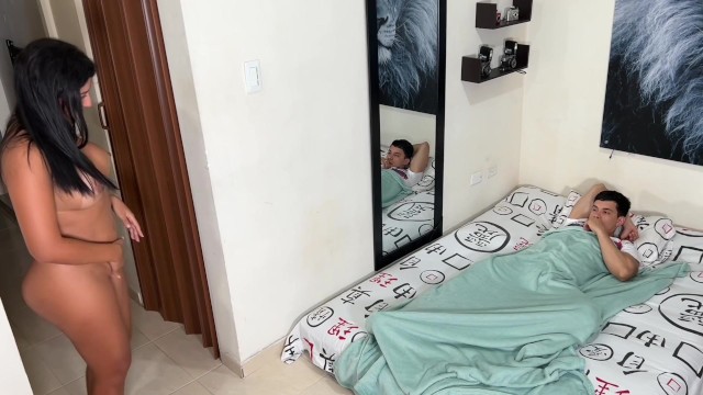 Guarda azione di aristocratica Lina Henao