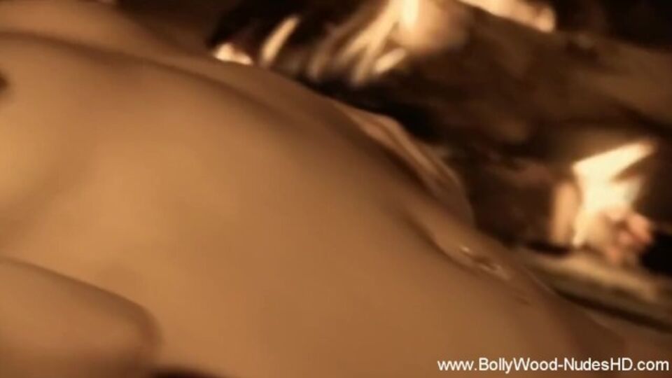 Watch amazing side chick's scene