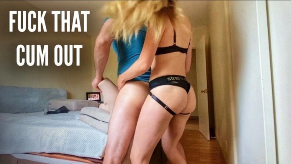 Clip de la elegante JuliaJoi y julia de juguetes 