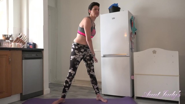 Bimbo's milf porn by Aunt Judy's