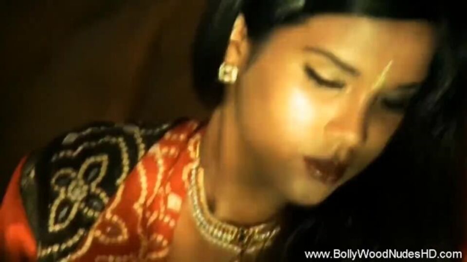 विदेशज वीडियो Bollywood Nudes HD से अच्छी तरह से आनुपातिक महिलाओं के लिए के साथ