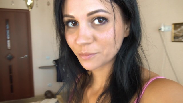 Stupefacente Kristina Slut in azione leccata di figa