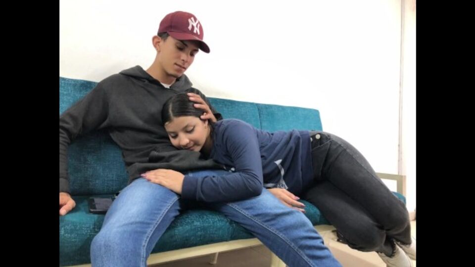 Mckencie12 en escena de hembras de Verified Amateurs