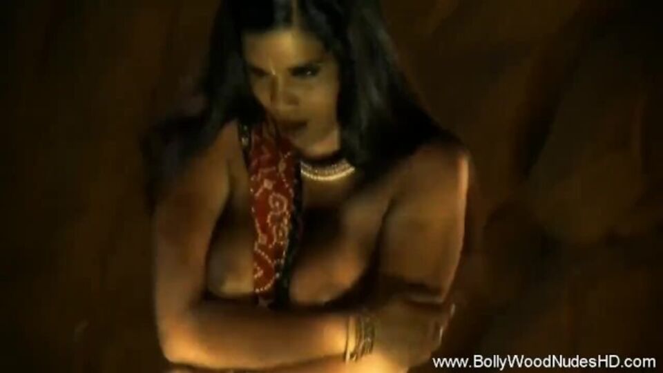 भावुक निचोड - एशियाई चलचित्र - Bollywood Nudes HD