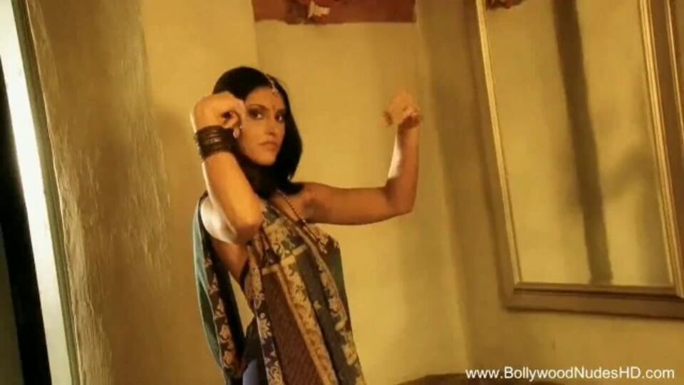 Bollywood Nudes HD - adelanto de nenas