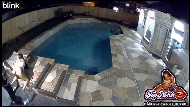 TopNotchCreamQueen's wife cheating scene