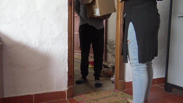 SouzanHalabi dans séquence cocufié par une grosse queue noire de Verified Amateurs