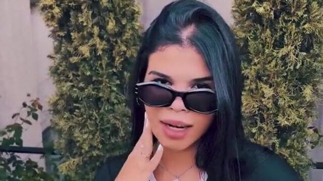 La alegre chavala - tráiler de cabello liso - Sex.Cam