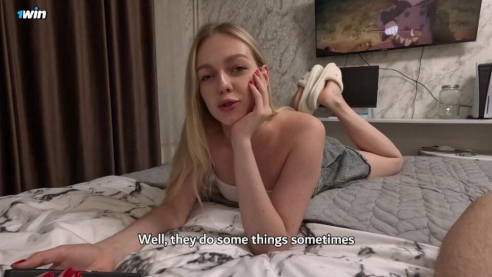 La deshinibida Arisha Mills - porno de POV - Verified Amateurs