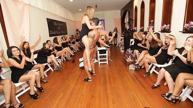 Quick amateur fuck with a smiling slutty babe Cb, Surge Logan