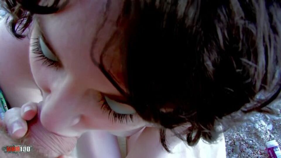 MMM100 - escena de hardcore