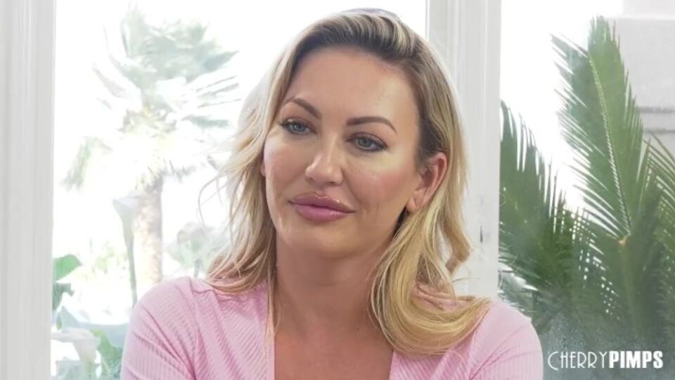 La afrodisíaca Adira Allure y Joel Someone - rodaje de hardcore - Cherry Pimps