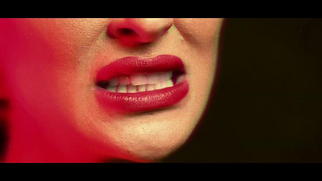 Attractive Desiree at sensual xxx