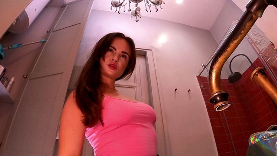 Small petite girl scene with enticing dona from Leons TV