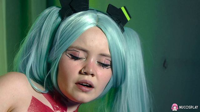 Scena piacere con appariscente Rebecca Nikson di NuCosplay