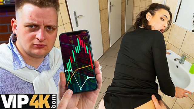 Lussuriosa Charlotte Grey - filmato castana - Hunt4k