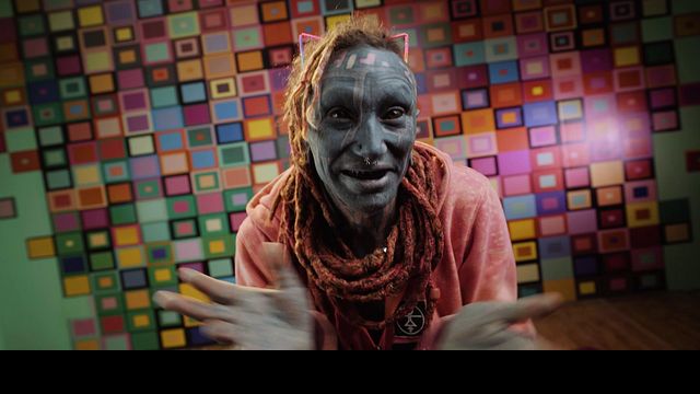 Watch indescribable Lily Lu's video