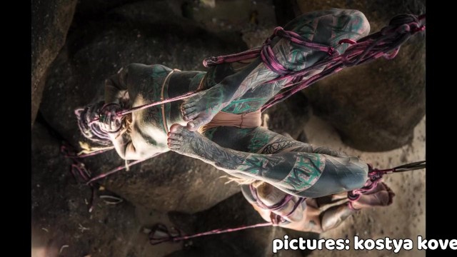 Infuocata Anuskatzz partecipa in video BDSM